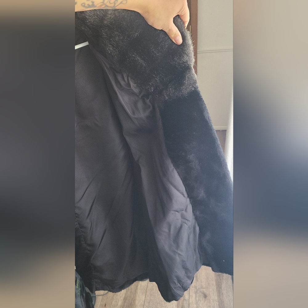 Vintage faux fur coat - Picture 11 of 16